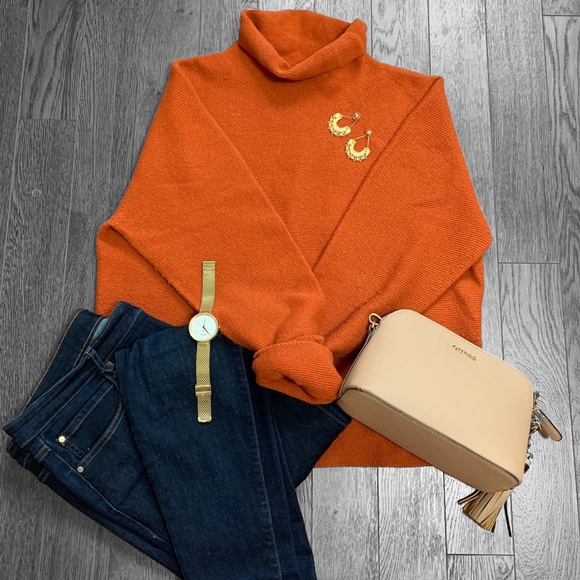 Uniqlo Sweaters - Uniqlo Burnt Orange Wool Blend Cowl Neck Sweater